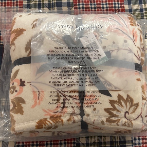 Vera Bradley Floral Blanket in Cream and Brown - Picture 1 of 7